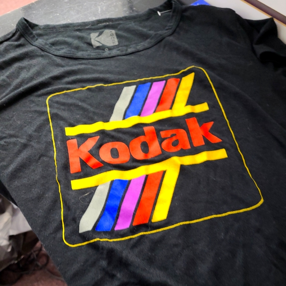 WOMANS SMALL T-SHIRT KODAK VERY BRIGHT COLORFUL